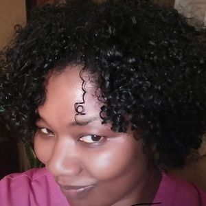 Meet your Posher, Teresa